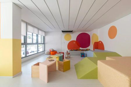 Apartamento à venda com 73m², 2 quartos e 1 vaga Apartamento à venda com 73m², 2 quartos e 1 vagaÁrea comum - Brinquedoteca