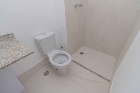 Apartamento à venda com 73m², 2 quartos e 1 vaga Apartamento à venda com 73m², 2 quartos e 1 vagaBanheiro