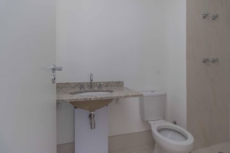 Apartamento à venda com 73m², 2 quartos e 1 vaga Apartamento à venda com 73m², 2 quartos e 1 vagaBanheiro