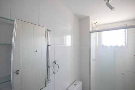 Apartamento à venda com 50m², 2 quartos e 1 vaga Apartamento à venda com 50m², 2 quartos e 1 vagaBanheiro