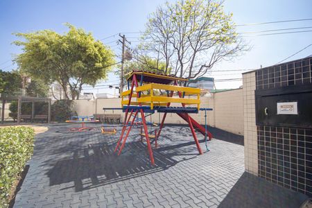 Apartamento à venda com 50m², 2 quartos e 1 vaga Apartamento à venda com 50m², 2 quartos e 1 vagaÁrea comum - Playground