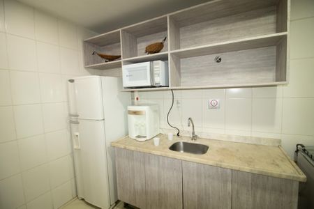 Apartamento à venda com 50m², 2 quartos e 1 vaga Apartamento à venda com 50m², 2 quartos e 1 vagaÁrea comum - Salão de festas