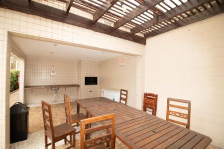 Apartamento à venda com 50m², 2 quartos e 1 vaga Apartamento à venda com 50m², 2 quartos e 1 vagaÁrea comum - Churrasqueira