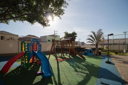 Apartamento à venda com 50m², 2 quartos e 1 vaga Apartamento à venda com 50m², 2 quartos e 1 vagaÁrea comum - Playground