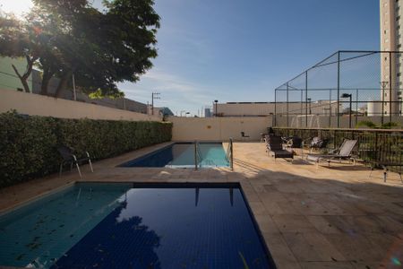 Apartamento à venda com 50m², 2 quartos e 1 vaga Apartamento à venda com 50m², 2 quartos e 1 vagaÁrea comum - Piscina