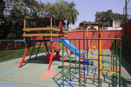 Apartamento para alugar com 52m², 2 quartos e 1 vaga Apartamento para alugar com 52m², 2 quartos e 1 vagaÁrea comum - Playground