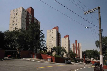 Apartamento para alugar com 52m², 2 quartos e 1 vaga Apartamento para alugar com 52m², 2 quartos e 1 vagaFachada