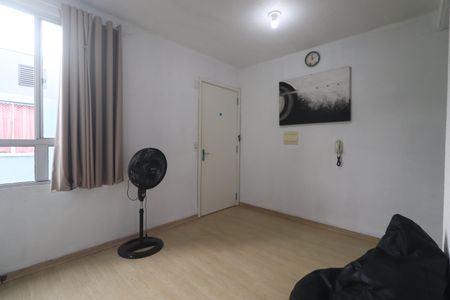 Apartamento para alugar com 74m², 2 quartos e 4 vagasSala