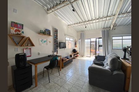 Sala de casa para alugar com 1 quarto, 90m² em Piedade, Rio de Janeiro