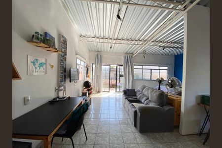 Casa para alugar com 90m², 1 quarto e sem vaga Casa para alugar com 90m², 1 quarto e sem vagaSala