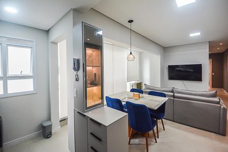 Apartamento à venda com 55m², 2 quartos e 1 vagaCozinha e Área de Serviço