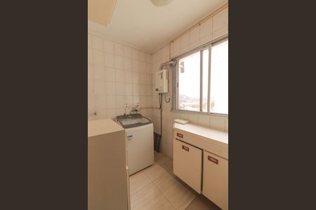 Apartamento à venda com 132m², 3 quartos e 2 vagas Apartamento à venda com 132m², 3 quartos e 2 vagasÁrea de Serviço