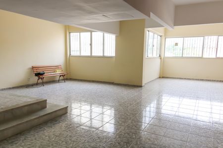 Apartamento à venda com 65m², 3 quartos e 1 vaga Apartamento à venda com 65m², 3 quartos e 1 vagaÁrea comum - Salão de festas