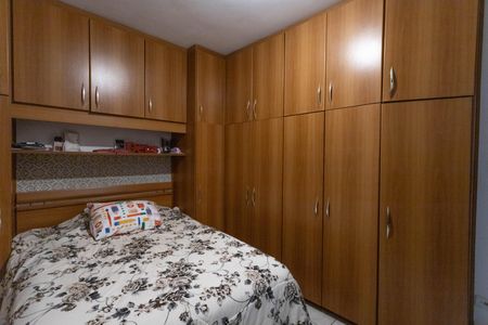 Casa à venda com 132m², 2 quartos e 2 vagas Casa à venda com 132m², 2 quartos e 2 vagasQuarto 2