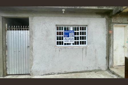 Casa para alugar com 50m², 1 quarto e sem vaga Casa para alugar com 50m², 1 quarto e sem vagaFachada