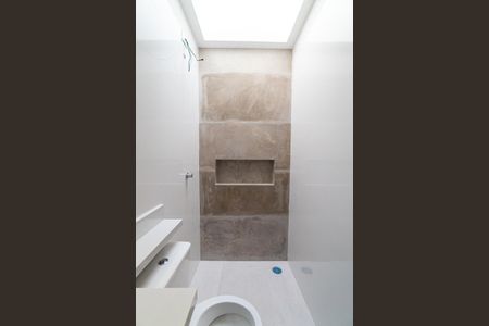 Casa à venda com 125m², 3 quartos e 2 vagasBanheiro Social Detalhe