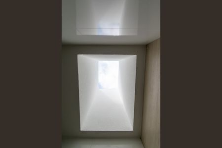 Casa à venda com 125m², 3 quartos e 2 vagasClaraboia do Banheiro Social