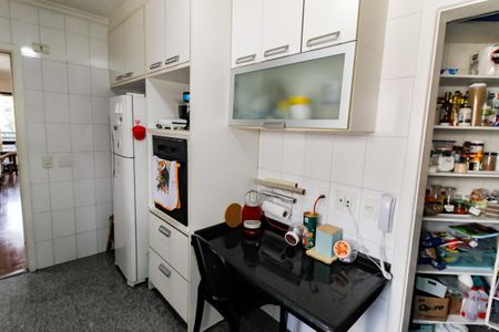Apartamento à venda com 150m², 3 quartos e 3 vagasCozinha