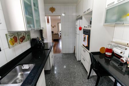 Apartamento à venda com 150m², 3 quartos e 3 vagasCozinha