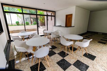 Apartamento à venda com 150m², 3 quartos e 3 vagasÁrea comum - Salão de festas