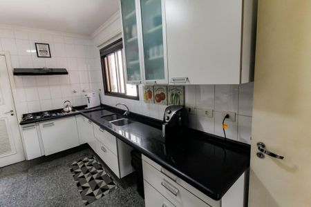 Apartamento à venda com 150m², 3 quartos e 3 vagasCozinha