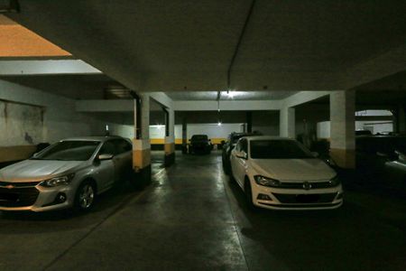 Studio à venda com 29m², 1 quarto e 1 vaga Studio à venda com 29m², 1 quarto e 1 vagaGaragem