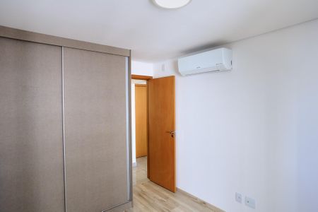Quarto de kitnet/studio à venda com 1 quarto, 29m² em Savassi, Belo Horizonte