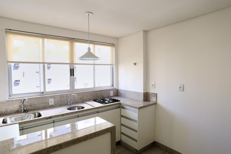 Studio à venda com 29m², 1 quarto e 1 vaga Studio à venda com 29m², 1 quarto e 1 vagaSala/Cozinha
