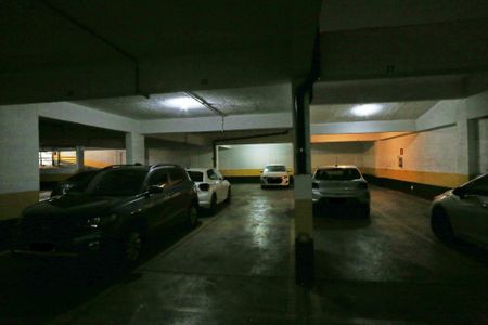 Studio à venda com 29m², 1 quarto e 1 vaga Studio à venda com 29m², 1 quarto e 1 vagaGaragem