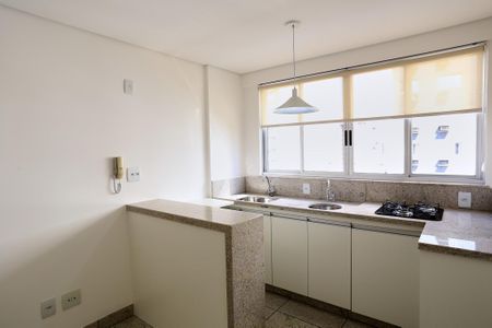 Studio à venda com 29m², 1 quarto e 1 vaga Studio à venda com 29m², 1 quarto e 1 vagaSala/Cozinha