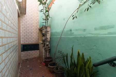 Casa para alugar com 64m², 1 quarto e sem vaga Casa para alugar com 64m², 1 quarto e sem vagaEntrada