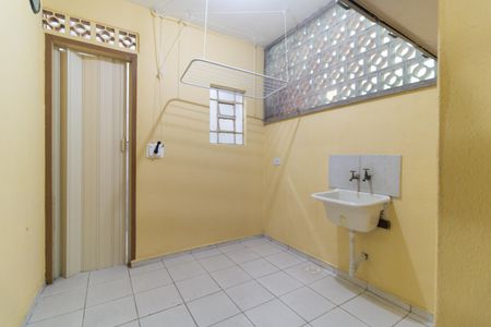 Casa para alugar com 64m², 1 quarto e sem vaga Casa para alugar com 64m², 1 quarto e sem vagaLavanderia