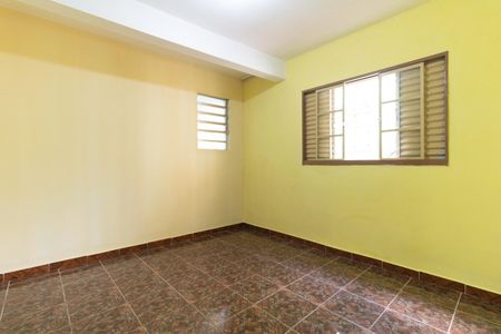 Casa para alugar com 64m², 1 quarto e sem vaga Casa para alugar com 64m², 1 quarto e sem vagaQuarto