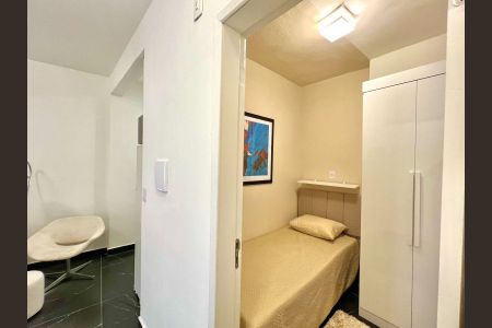 Apartamento à venda com 44m², 2 quartos e sem vaga Apartamento à venda com 44m², 2 quartos e sem vagaQuarto