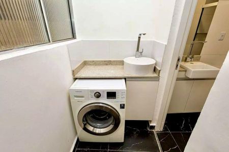 Apartamento à venda com 44m², 2 quartos e sem vaga Apartamento à venda com 44m², 2 quartos e sem vagaLavanderia