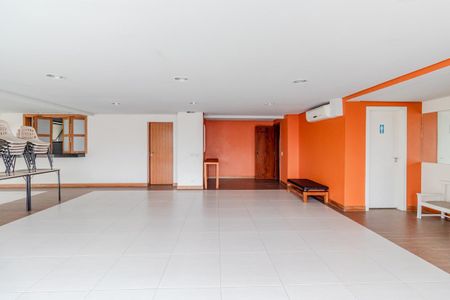 Apartamento à venda com 140m², 3 quartos e 2 vagasÁrea comum - Salão de festas