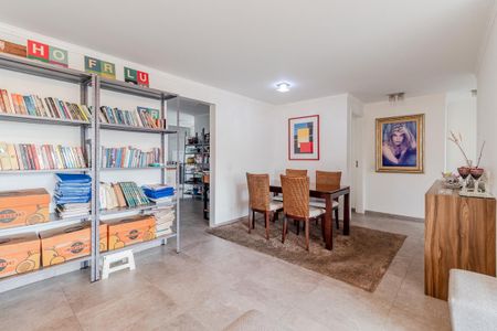 Sala de apartamento à venda com 3 quartos, 140m² em Vila Madalena, São Paulo