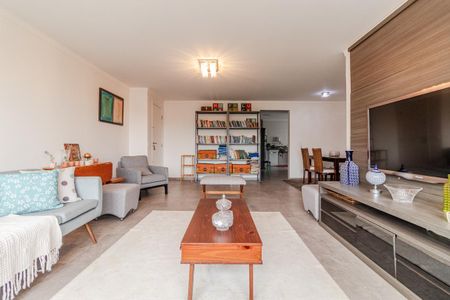 Apartamento à venda com 140m², 3 quartos e 2 vagasSala