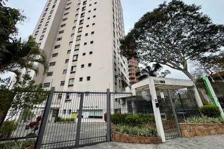Apartamento à venda com 140m², 3 quartos e 2 vagasFachada