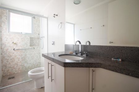 Apartamento à venda com 140m², 3 quartos e 2 vagas