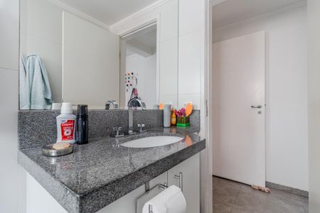 Apartamento à venda com 140m², 3 quartos e 2 vagasBanheiro da Suíte