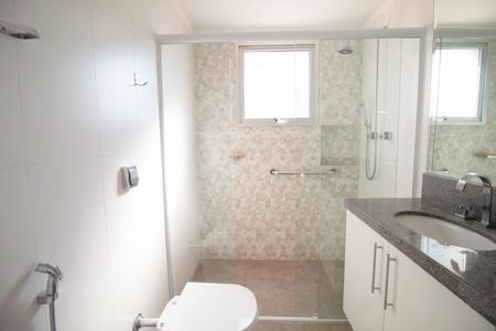 Apartamento à venda com 140m², 3 quartos e 2 vagas