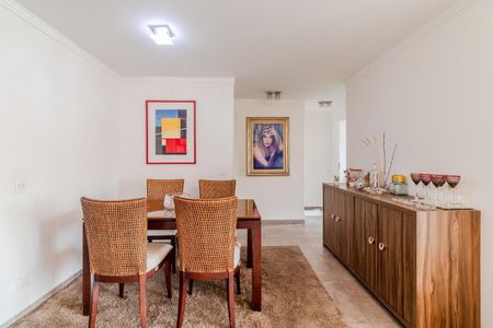 Sala de apartamento à venda com 3 quartos, 140m² em Vila Madalena, São Paulo
