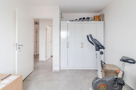 Apartamento à venda com 140m², 3 quartos e 2 vagasQuarto 2