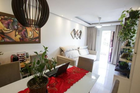 Sala de apartamento à venda com 3 quartos, 70m² em Taquara, Rio de Janeiro