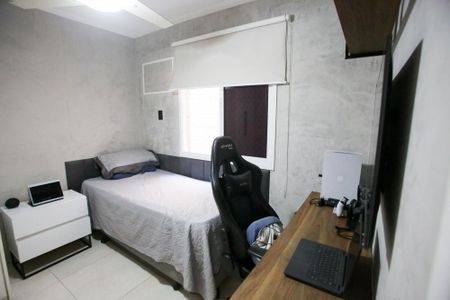 Quarto 1 de apartamento à venda com 3 quartos, 70m² em Taquara, Rio de Janeiro