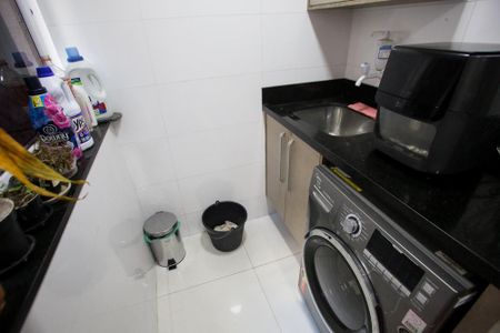 Apartamento à venda com 70m², 3 quartos e 1 vagaÁrea de Serviço