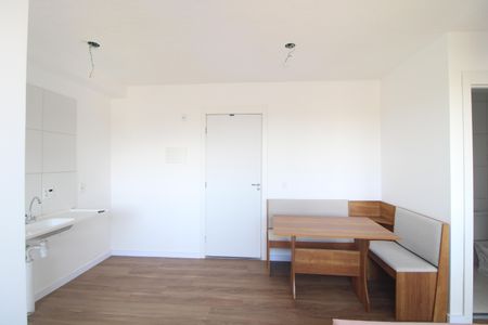 Sala de apartamento para alugar com 2 quartos, 38m² em Usina Piratininga, São Paulo