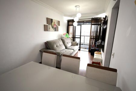 Sala  de apartamento à venda com 2 quartos, 70m² em Vila Valparaíso, Santo André
