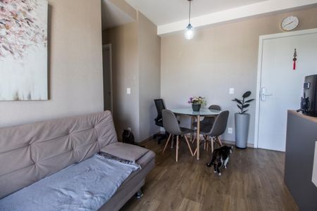 Sala de apartamento à venda com 2 quartos, 57m² em Jardim Timbauhy, Barueri